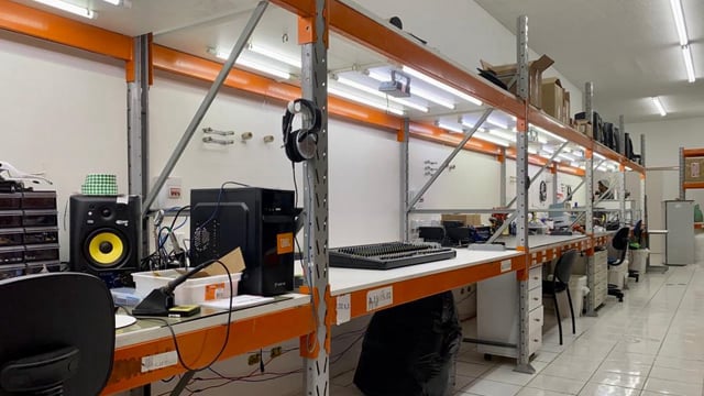 SOUL MUSIC ASSISTÊNCIA TÉCNICA - ASSISTÊNCIA TÉCNICA DE MICROFONES - CONSERTO DE MICROFONES SHURE SENNHEISER KARSECT TSI AUDIO TECHNICA SONY BOYA AKG BEHRINGER RODE JWL LYCO - 5